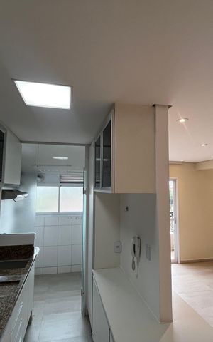 Apartamento à venda com 70m², 2 quartos e 2 vagas Apartamento à venda com 70m², 2 quartos e 2 vagasCozinha