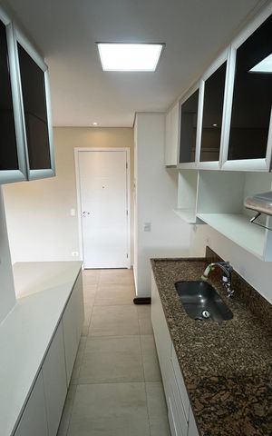 Apartamento à venda com 70m², 2 quartos e 2 vagas Apartamento à venda com 70m², 2 quartos e 2 vagasCozinha