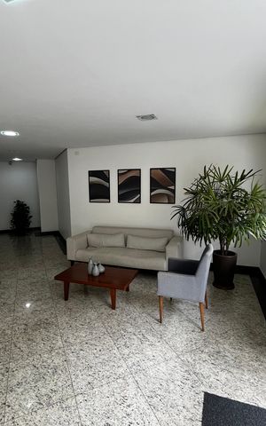 Apartamento à venda com 70m², 2 quartos e 2 vagas Apartamento à venda com 70m², 2 quartos e 2 vagasHall de Entrada