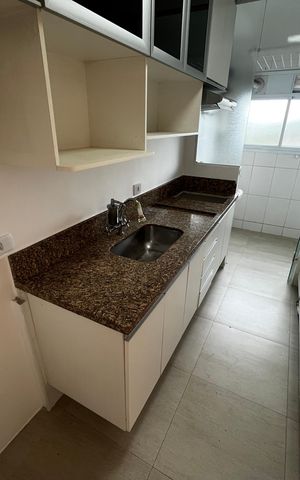 Apartamento à venda com 70m², 2 quartos e 2 vagas Apartamento à venda com 70m², 2 quartos e 2 vagasCozinha