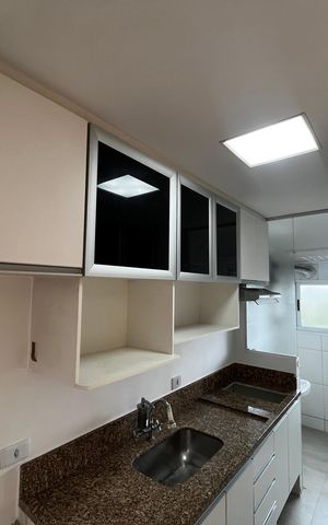 Apartamento à venda com 70m², 2 quartos e 2 vagas Apartamento à venda com 70m², 2 quartos e 2 vagasCozinha