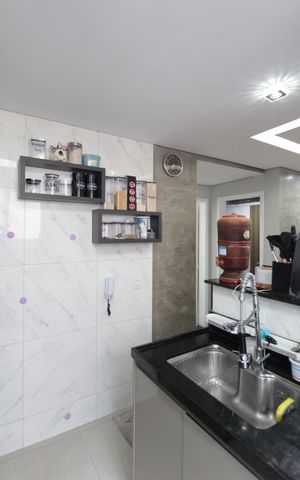 Apartamento à venda com 48m², 2 quartos e 1 vagaCozinha e Área de Serviço