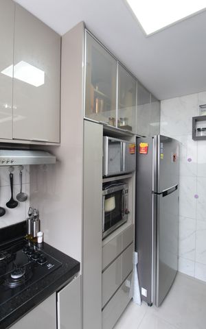 Apartamento à venda com 48m², 2 quartos e 1 vagaCozinha e Área de Serviço