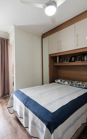 Casa à venda com 84m², 3 quartos e 2 vagasSuíte