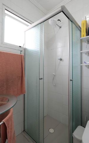 Casa à venda com 84m², 3 quartos e 2 vagasBanheiro da Suíte 1
