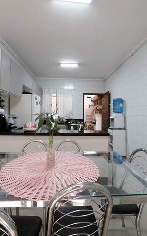 Casa à venda com 84m², 3 quartos e 2 vagasCozinha