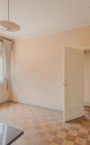 Casa à venda com 418m², 4 quartos e 8 vagasQuarto 3