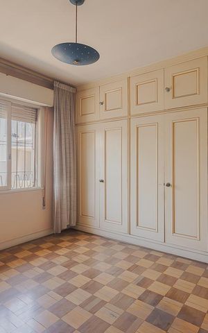 Casa à venda com 418m², 4 quartos e 8 vagasQuarto 2