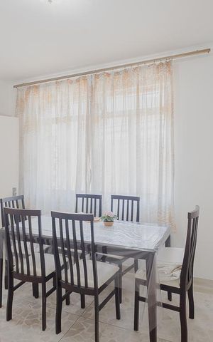 Casa à venda com 418m², 4 quartos e 8 vagasSala de Jantar
