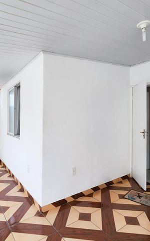 Apartamento à venda com 100m², 2 quartos e sem vaga Apartamento à venda com 100m², 2 quartos e sem vagaVaranda