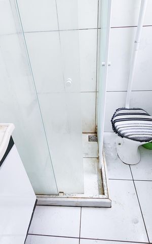 Apartamento à venda com 100m², 2 quartos e sem vaga Apartamento à venda com 100m², 2 quartos e sem vagaBanheiro