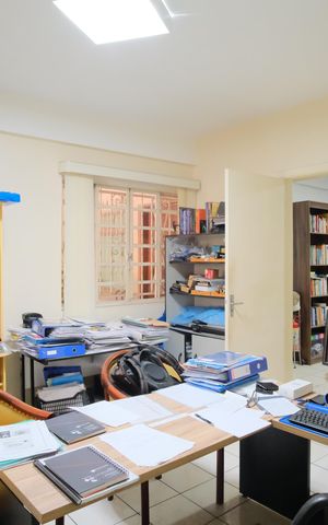 Casa à venda com 221m², 3 quartos e 2 vagasCasa 3 - Quarto