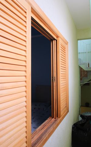 Casa à venda com 221m², 3 quartos e 2 vagasCasa 1 - Área de Serviço
