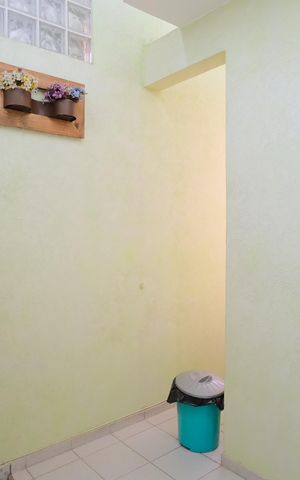 Casa à venda com 221m², 3 quartos e 2 vagasHall