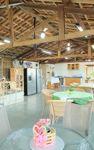 Casa à venda com 221m², 3 quartos e 2 vagasEspaço Gourmet