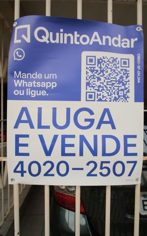 Casa à venda com 221m², 3 quartos e 2 vagasPlaca