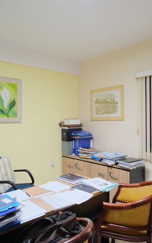 Casa à venda com 221m², 3 quartos e 2 vagasCasa 3 - Quarto