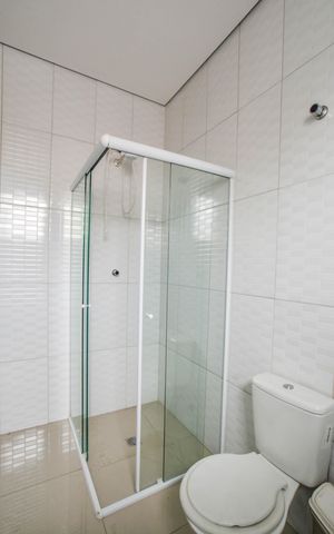 Casa à venda com 244m², 3 quartos e sem vaga Casa à venda com 244m², 3 quartos e sem vagaBanheiro Social
