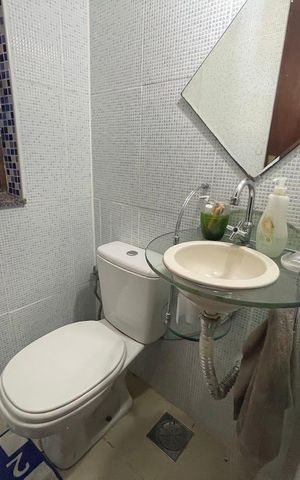 Casa à venda com 550m², 3 quartos e 5 vagasLavabo