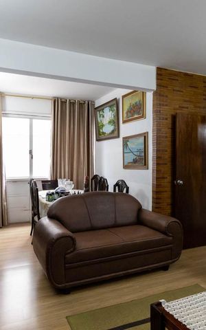 Apartamento à venda com 100m², 3 quartos e sem vaga Apartamento à venda com 100m², 3 quartos e sem vagaSala