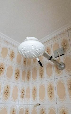 Apartamento à venda com 100m², 3 quartos e sem vaga Apartamento à venda com 100m², 3 quartos e sem vagaBanheiro de Serviço