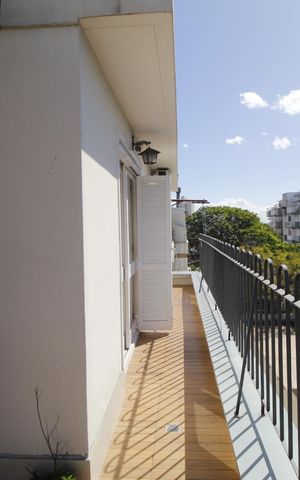 Apartamento à venda com 169m², 4 quartos e 1 vagaVaranda da Sala 2