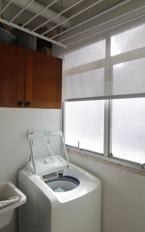 Apartamento à venda com 169m², 4 quartos e 1 vagaÁrea de Serviço