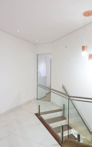 Casa à venda com 276m², 3 quartos e 4 vagas