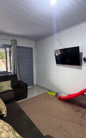 Casa à venda com 225m², 3 quartos e 1 vaga