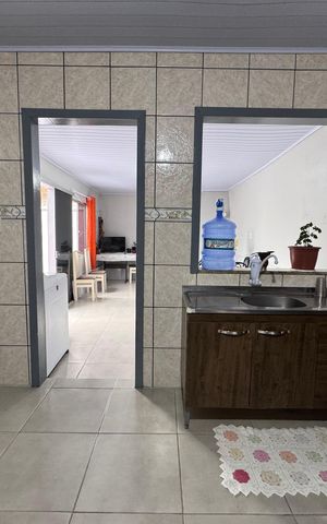 Casa à venda com 225m², 3 quartos e 1 vaga