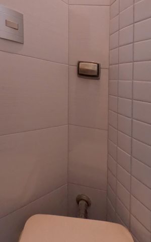 Apartamento para alugar com 148m², 3 quartos e 1 vagaBanheiro de Serviço