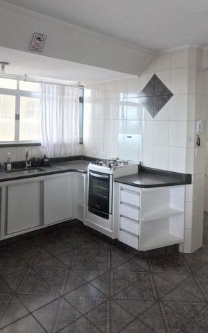 Apartamento para alugar com 148m², 3 quartos e 1 vagaCozinha