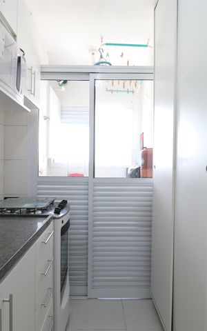 Apartamento para alugar com 51m², 2 quartos e 1 vagaCozinha e Área de Serviço