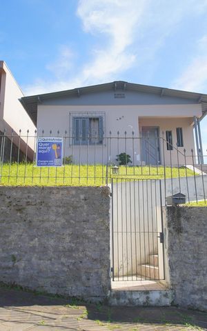 Casa à venda com 90m², 3 quartos e 1 vagaFachada