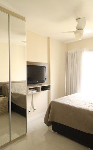 Apartamento à venda com 78m², 2 quartos e 2 vagasSuíte