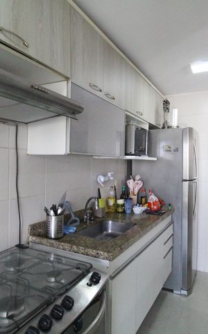 Apartamento à venda com 78m², 2 quartos e 2 vagasCozinha
