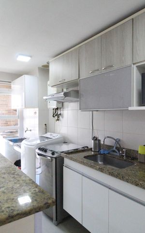 Apartamento à venda com 78m², 2 quartos e 2 vagasCozinha