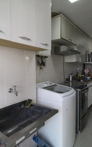 Apartamento à venda com 78m², 2 quartos e 2 vagasÁrea de serviço