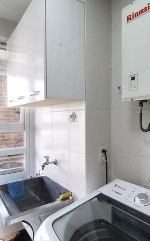 Apartamento à venda com 78m², 2 quartos e 2 vagasÁrea de serviço