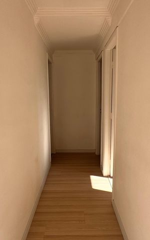 Apartamento à venda com 75m², 1 quarto e 1 vaga Apartamento à venda com 75m², 1 quarto e 1 vagaCorredor