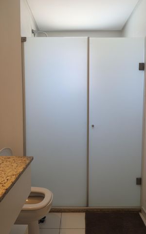 Apartamento à venda com 92m², 2 quartos e 2 vagasBanheiro Quarto 1 suíte