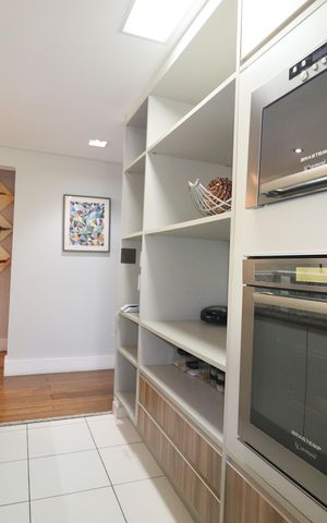 Apartamento à venda com 92m², 2 quartos e 2 vagasCozinha