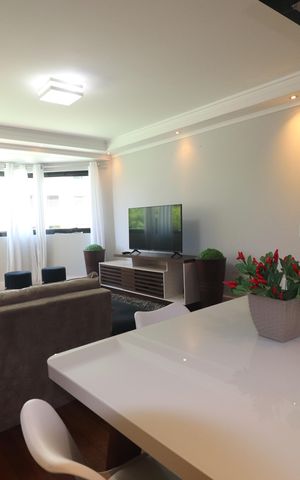 Apartamento à venda com 92m², 2 quartos e 2 vagasSala