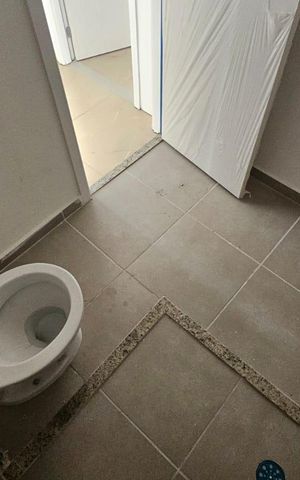 Apartamento para alugar com 42m², 2 quartos e sem vaga Apartamento para alugar com 42m², 2 quartos e sem vagaBanheiro