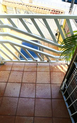 Casa à venda com 155m², 3 quartos e 2 vagas Casa à venda com 155m², 3 quartos e 2 vagassuite 1