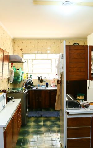 Casa à venda com 155m², 3 quartos e 2 vagas Casa à venda com 155m², 3 quartos e 2 vagascozinha