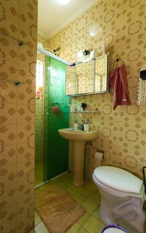 Casa à venda com 155m², 3 quartos e 2 vagas Casa à venda com 155m², 3 quartos e 2 vagasBanheiro