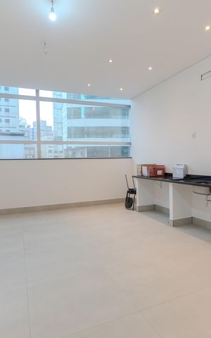 Studio à venda com 30m², 1 quarto e sem vaga Studio à venda com 30m², 1 quarto e sem vagaÁrea comum - Salão de festas
