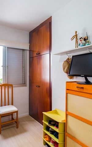 Apartamento à venda com 70m², 3 quartos e 2 vagas Apartamento à venda com 70m², 3 quartos e 2 vagasQuarto 1
