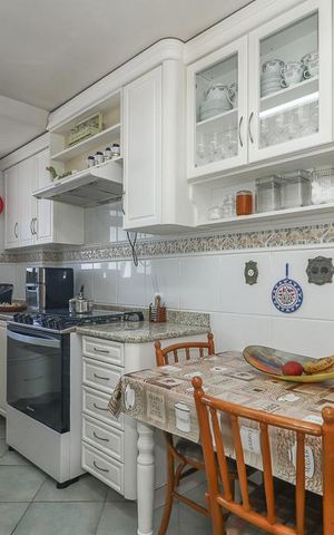 Apartamento à venda com 189m², 3 quartos e 2 vagasCozinha